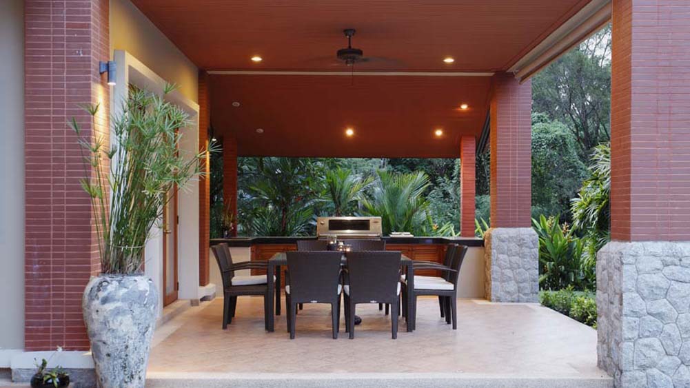 https://cdn.marketingvillas.com/images/gallery/hires/LagunaWaters132/04%20Laguna%20Waters%20-%20Outdoor%20Barbecue%20sala.jpg
