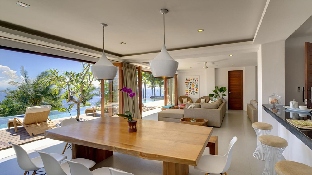 Malimbu Cliff - Dining area by the pool