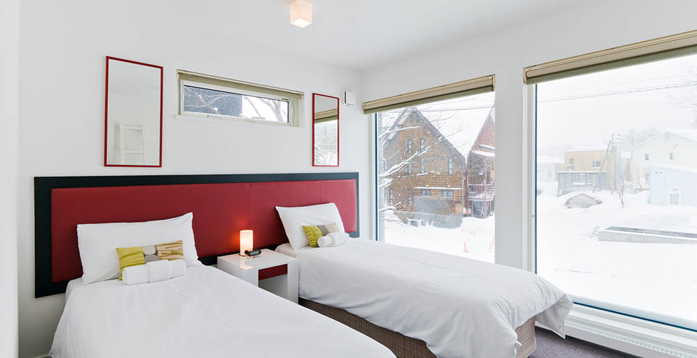 SeiSei - Guest bedroom with stunning view