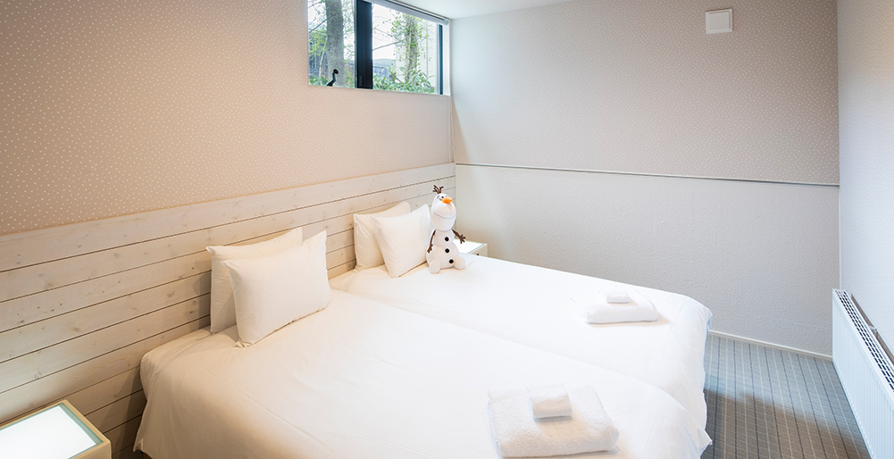 Olaf House - Restful master bedroom