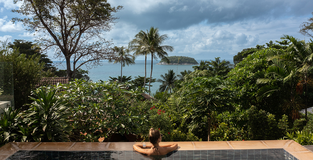 Infinity View - Panoramic ocean views from the pool