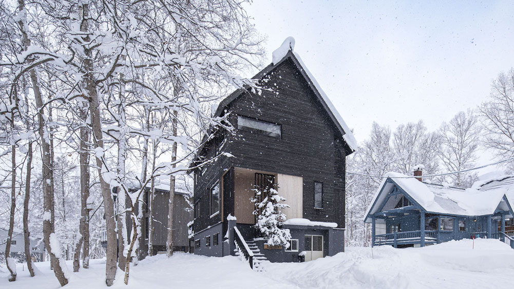 Shousugi  Your luxurious winter holiday chalet