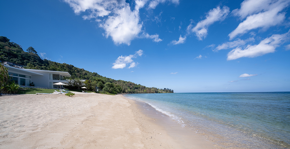 Villa Anda - Pristine beach