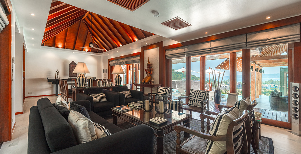 Sea View Zenith - Comfortable modern Thai interiors