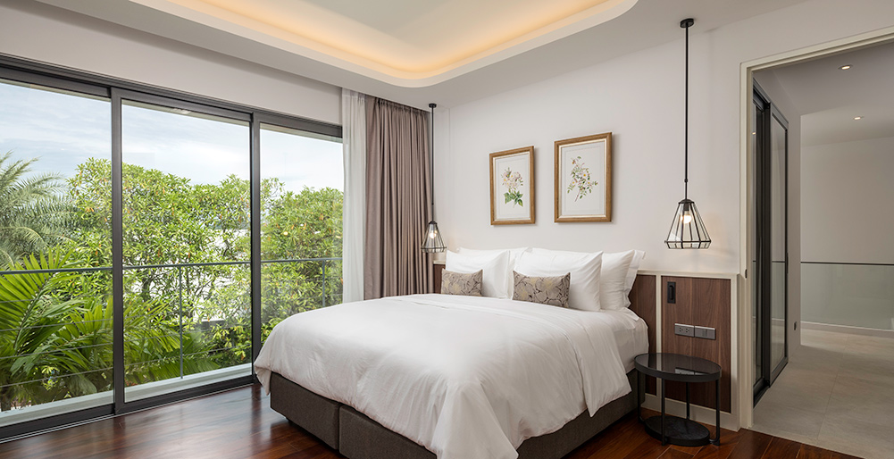 Surin Seaview Villa - Cosy guest bedroom 2