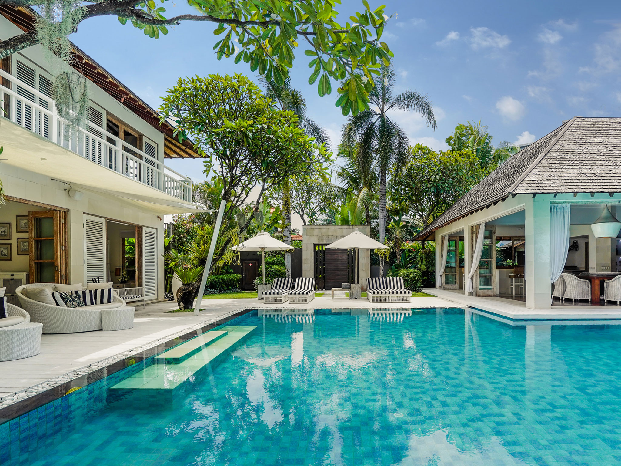 Photo Gallery | Villa Jajaliluna - Seminyak 4 bedroom luxury villa, Bali