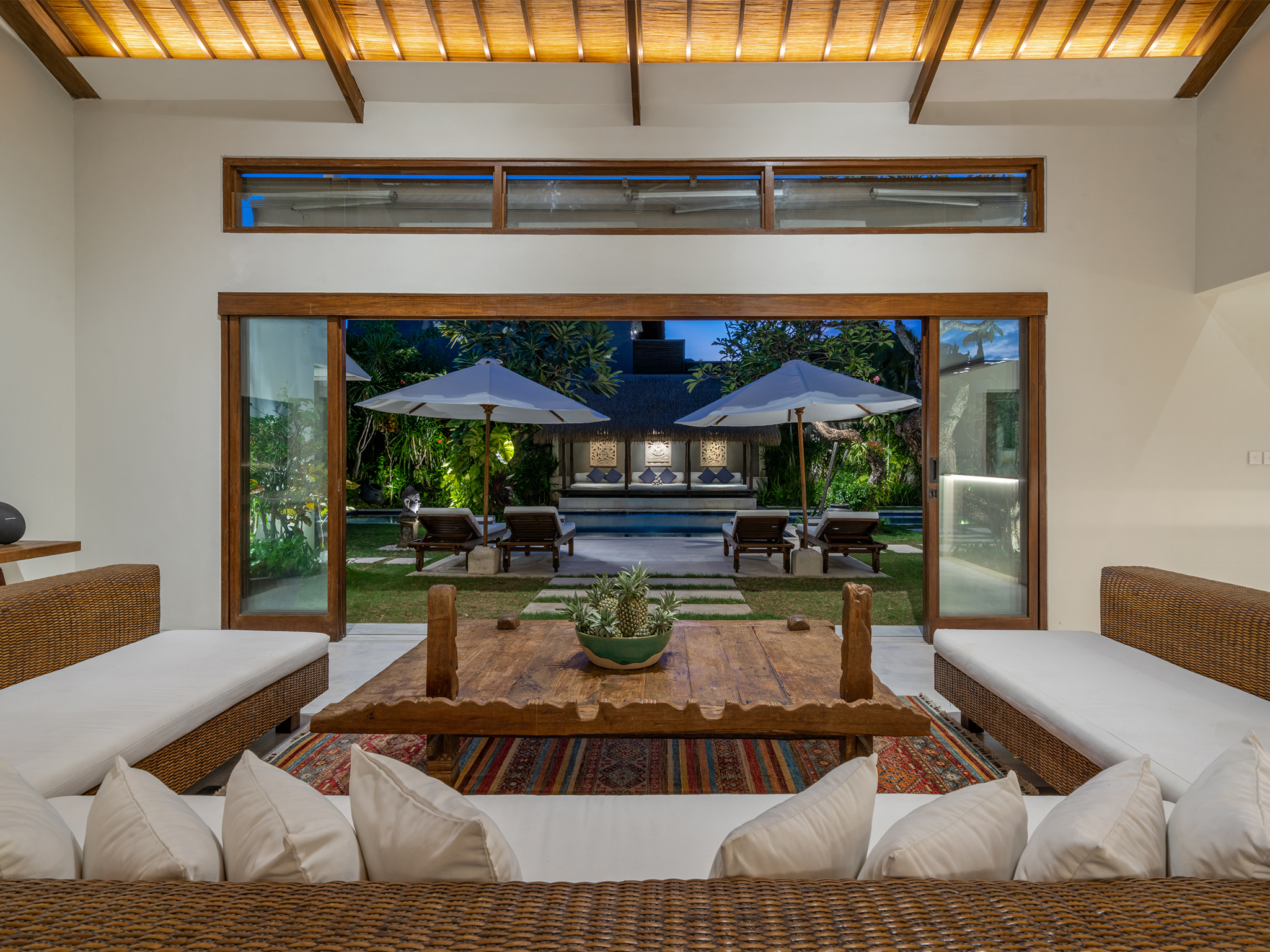 Villa Reviews