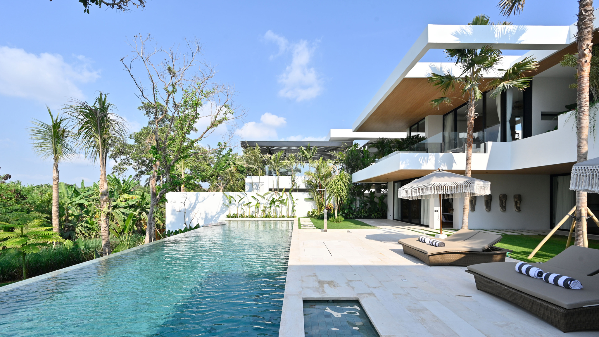 Villa Reviews