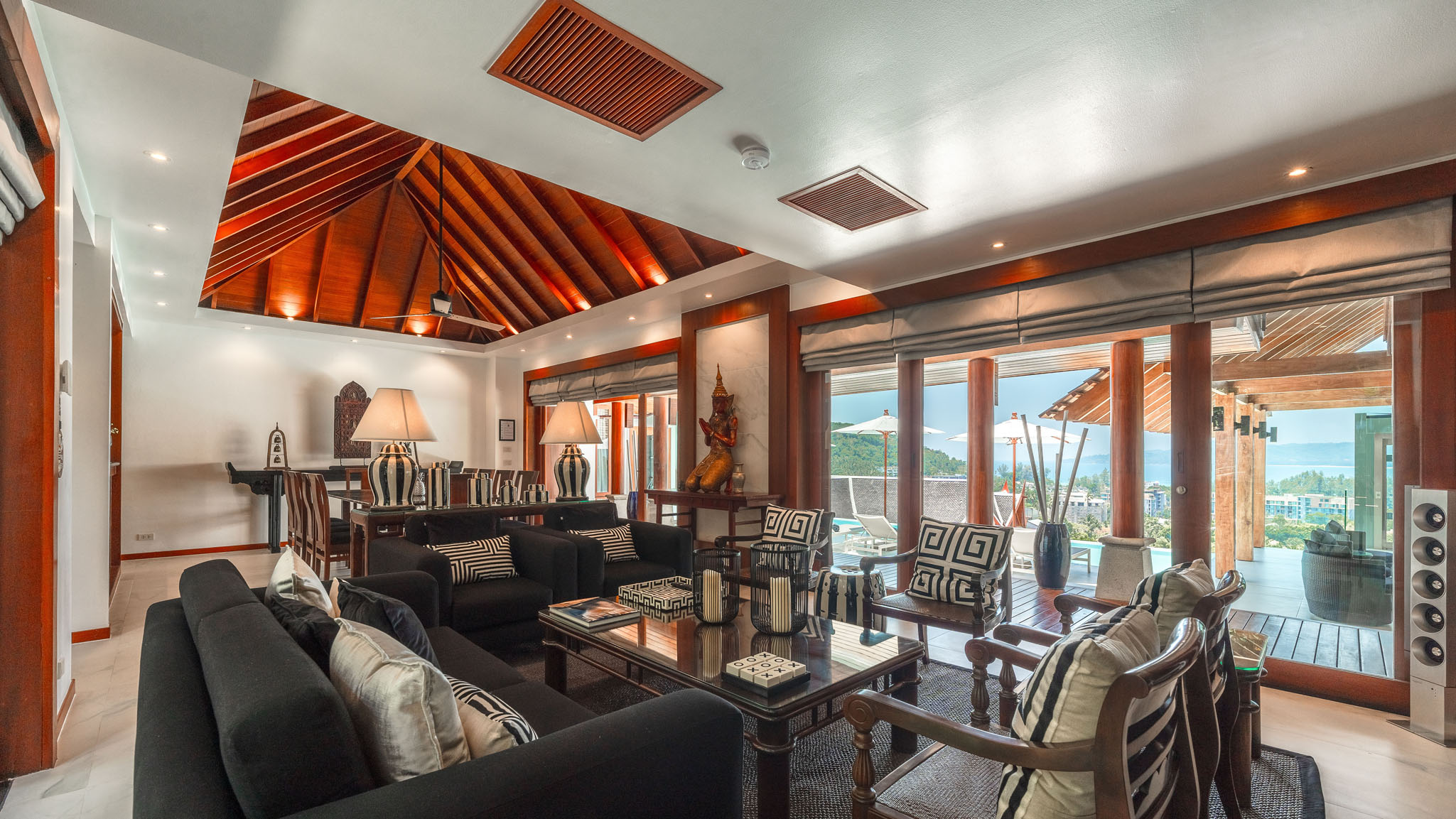 Villa Reviews