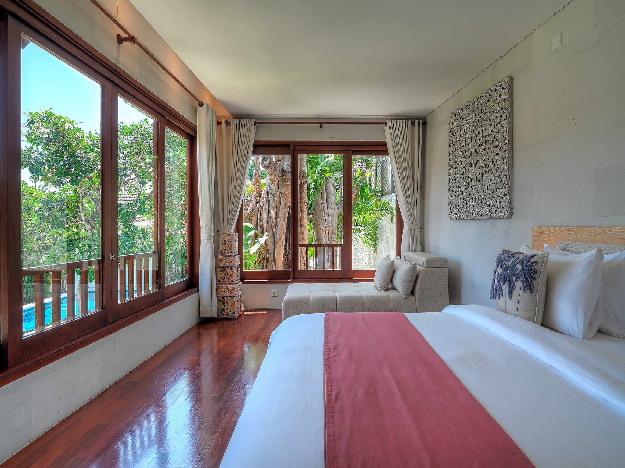 Villa Reviews