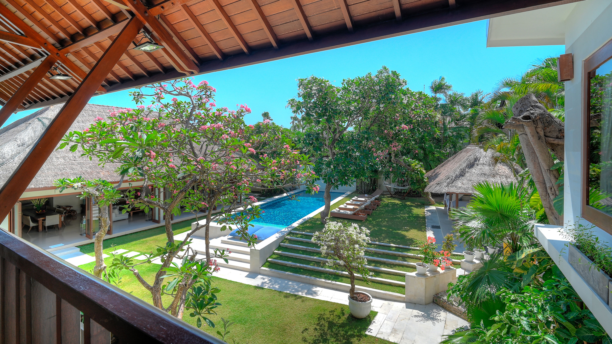 Villa Reviews