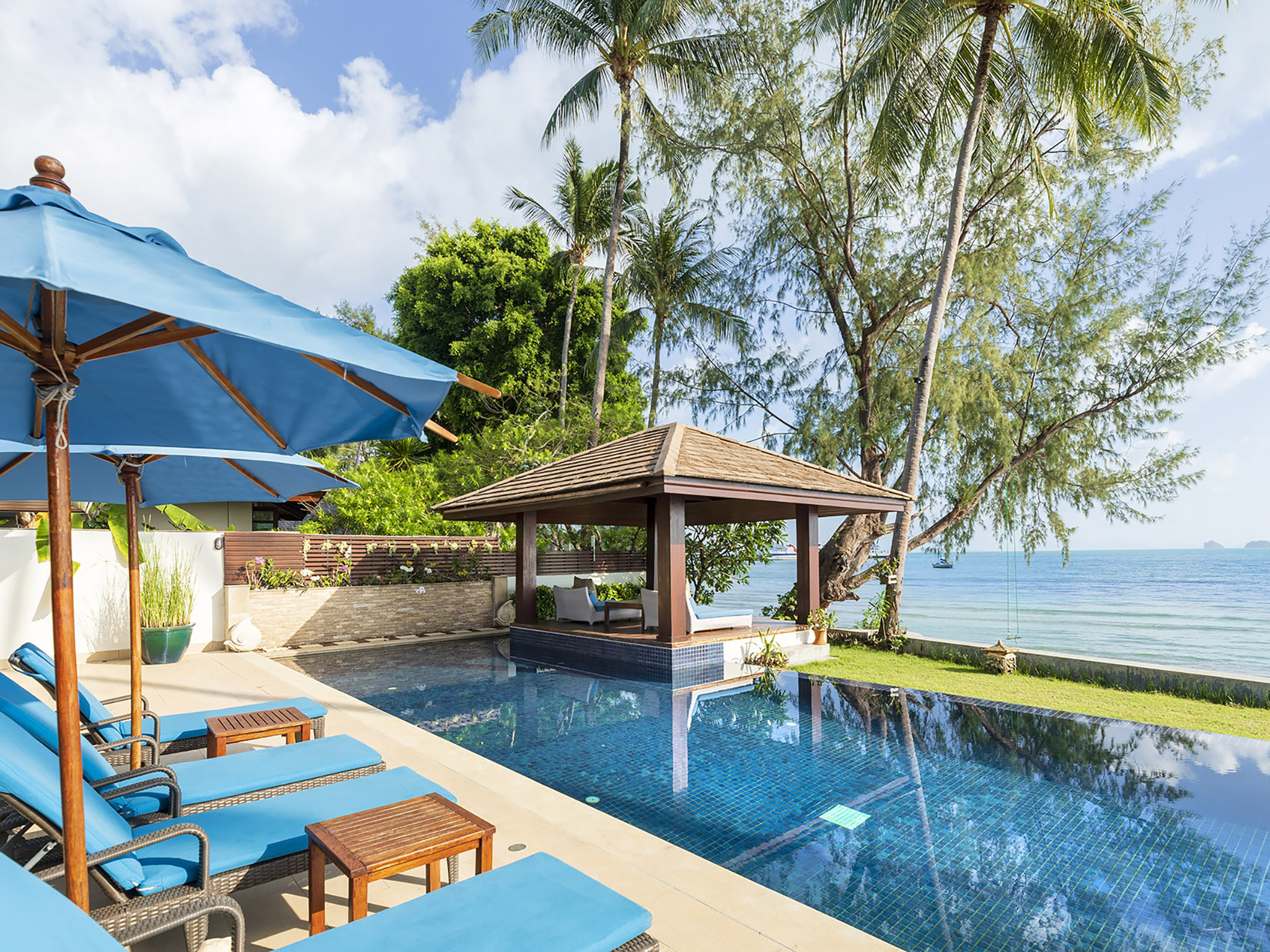 Photo Gallery | Akuvara - Koh Samui Beachfront 4 Bedroom Villa, Thailand.